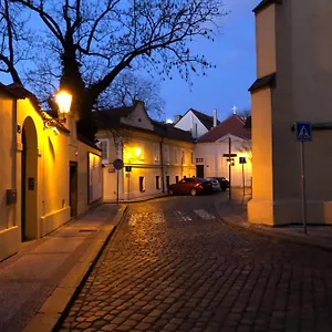 Old Town Basement Appartement Prague