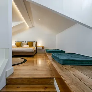 Hip Tailor Made Duplex Penthouse In Bairro Alto Appartement Lisboa