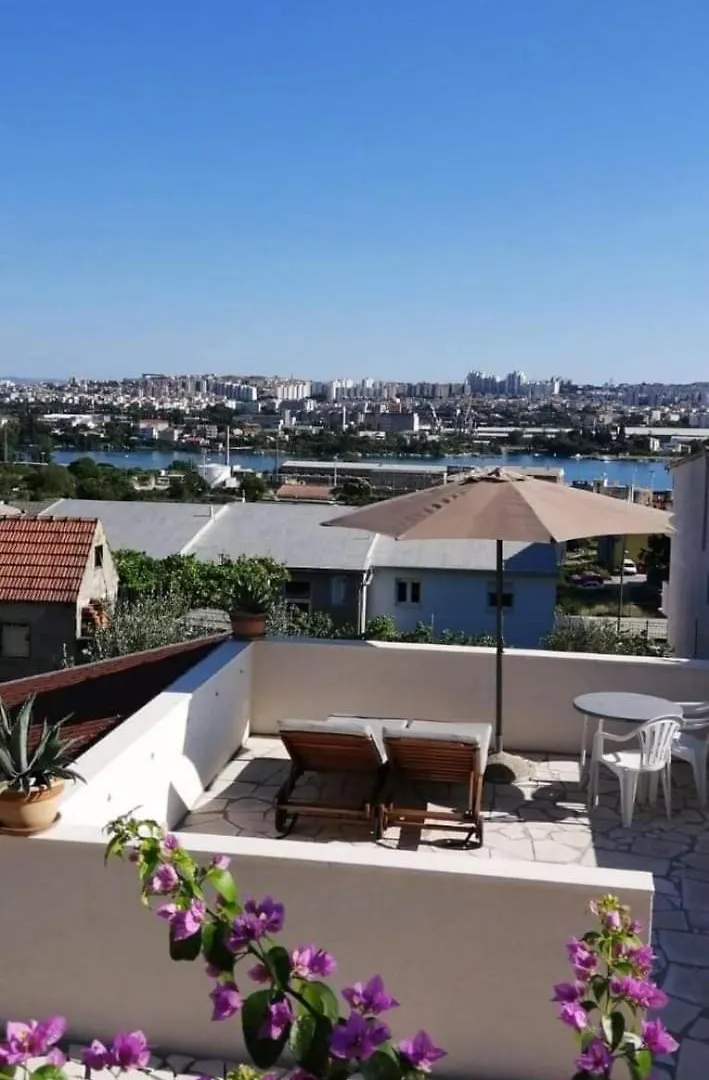 Stone Guest House Σπλιτ Διαμέρισμα