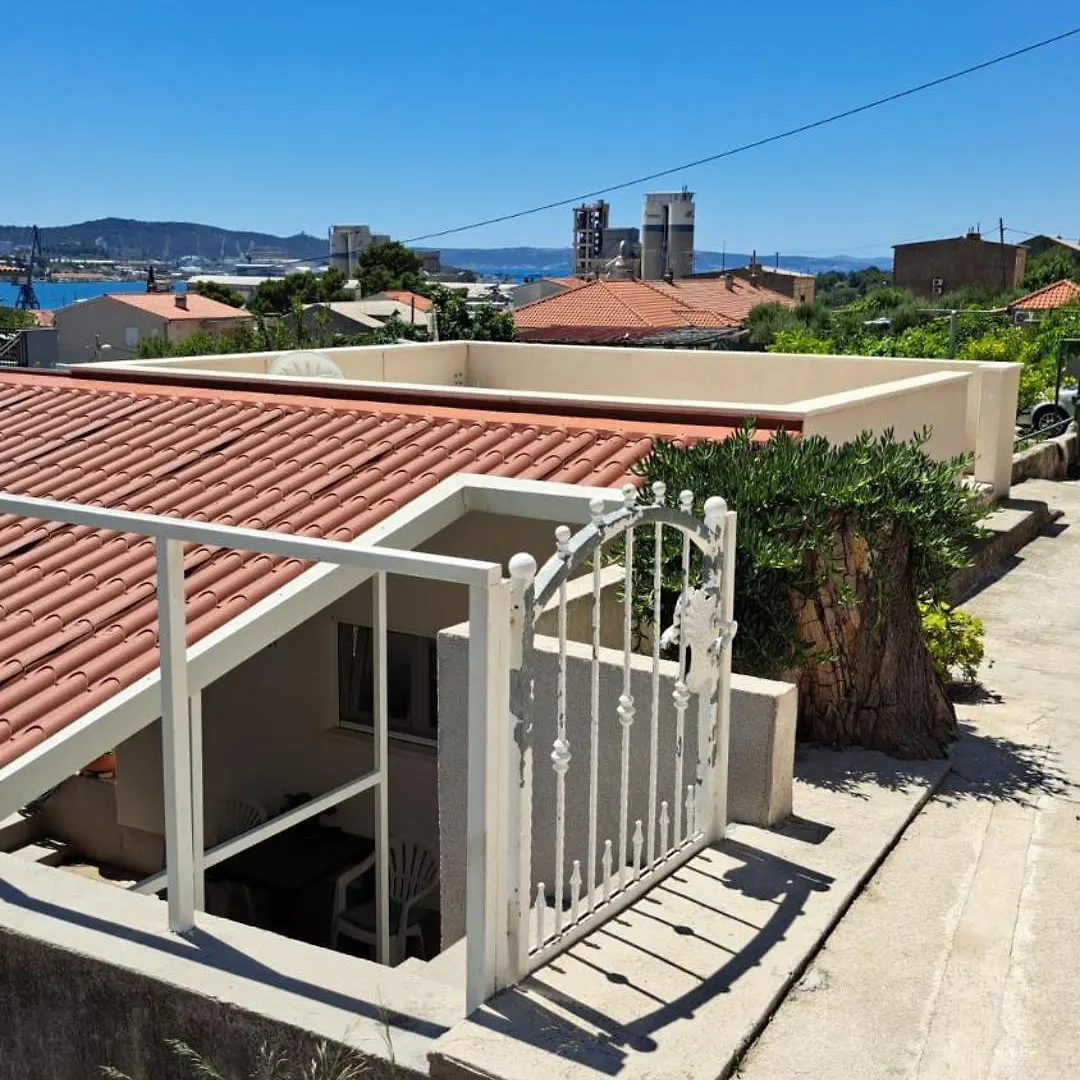 Διαμέρισμα Stone Guest House Σπλιτ